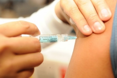 Left or right vacina febre amarela2