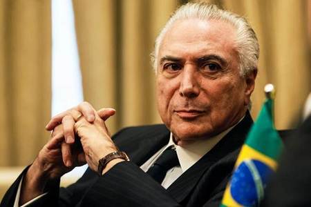 Left or right michel temer4